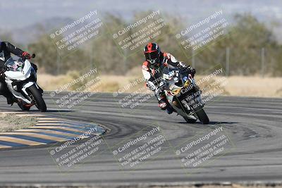 media/Dec-04-2025-Racers Edge (Thu) [[5ebc9f124d]]/3-B Group/1-Session 1 (Turn 7)/